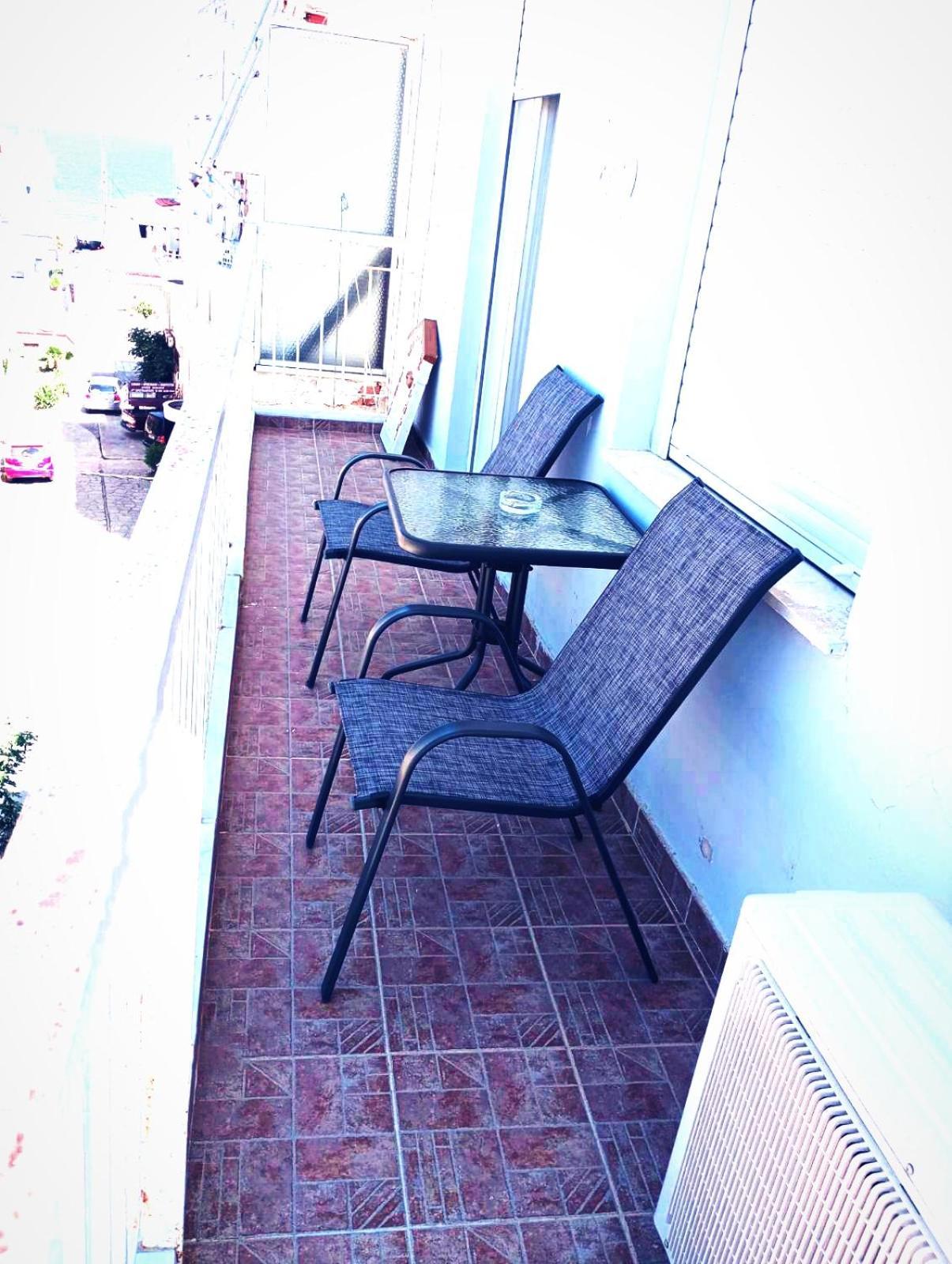 Apartment Stesi Thessaloniki S *